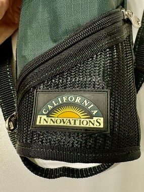 Men's Crossbody Insulated Bag for water bottle